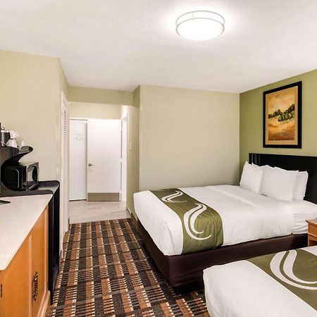 Quality Inn & Suites Plano East - Richardson Exterior photo